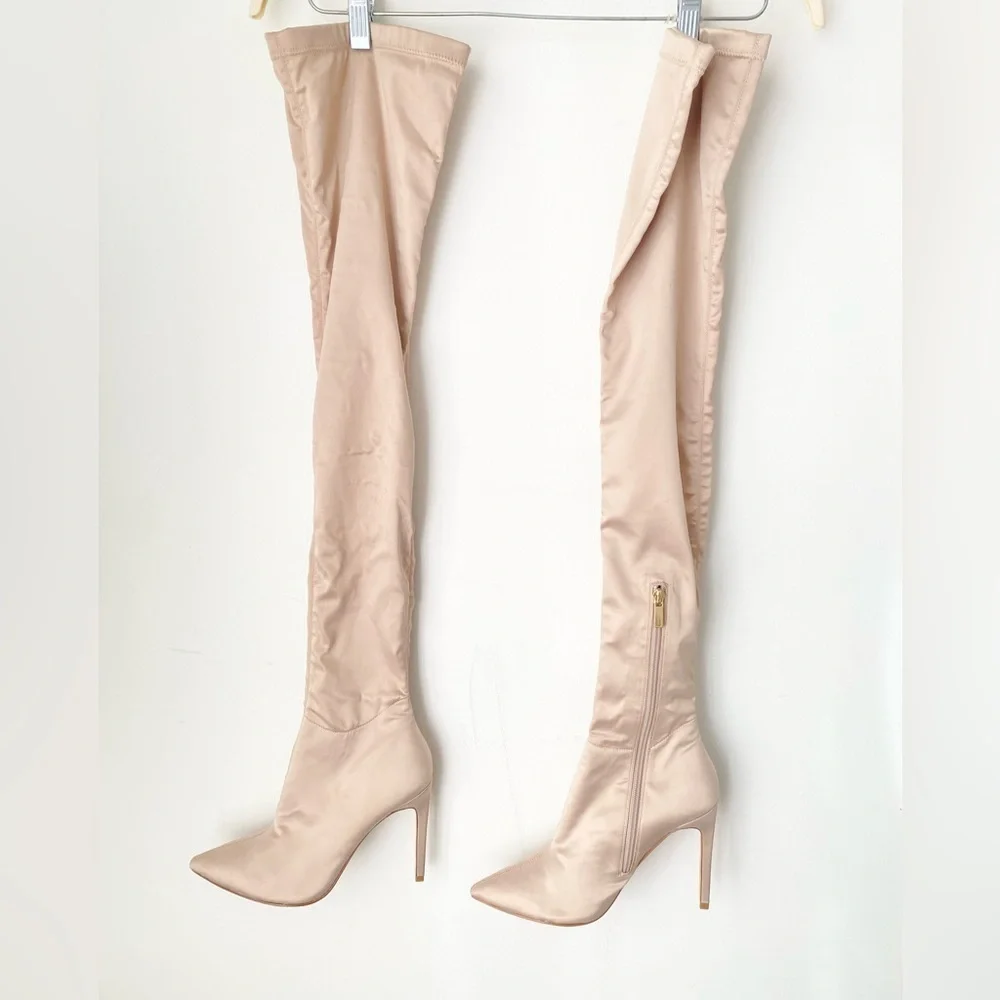 Revolve Boots Women’s 7 Raye Over the Knee OTK Sock Boot Champagne